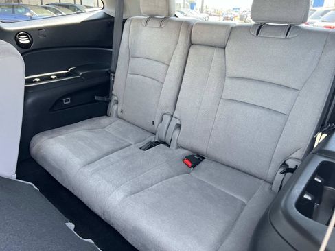 Used 2019 Honda Pilot EX image 22