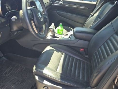 Used 2019 Jeep Grand Cherokee Limited X image 3