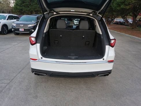 Used 2023 Acura MDX FWD image 17