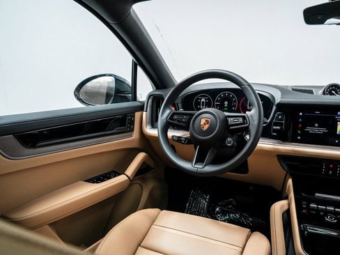 New 2026 Porsche Cayenne E-Hybrid Coupe image 23