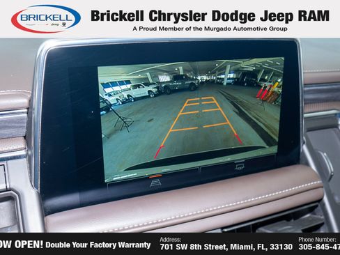 Used 2024 GMC Yukon XL SLT RWD image 31
