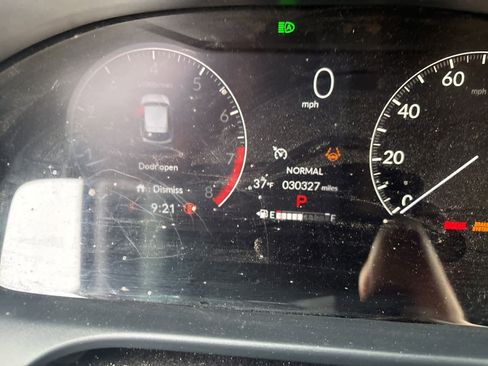 Used 2023 Honda HR-V Sport image 11