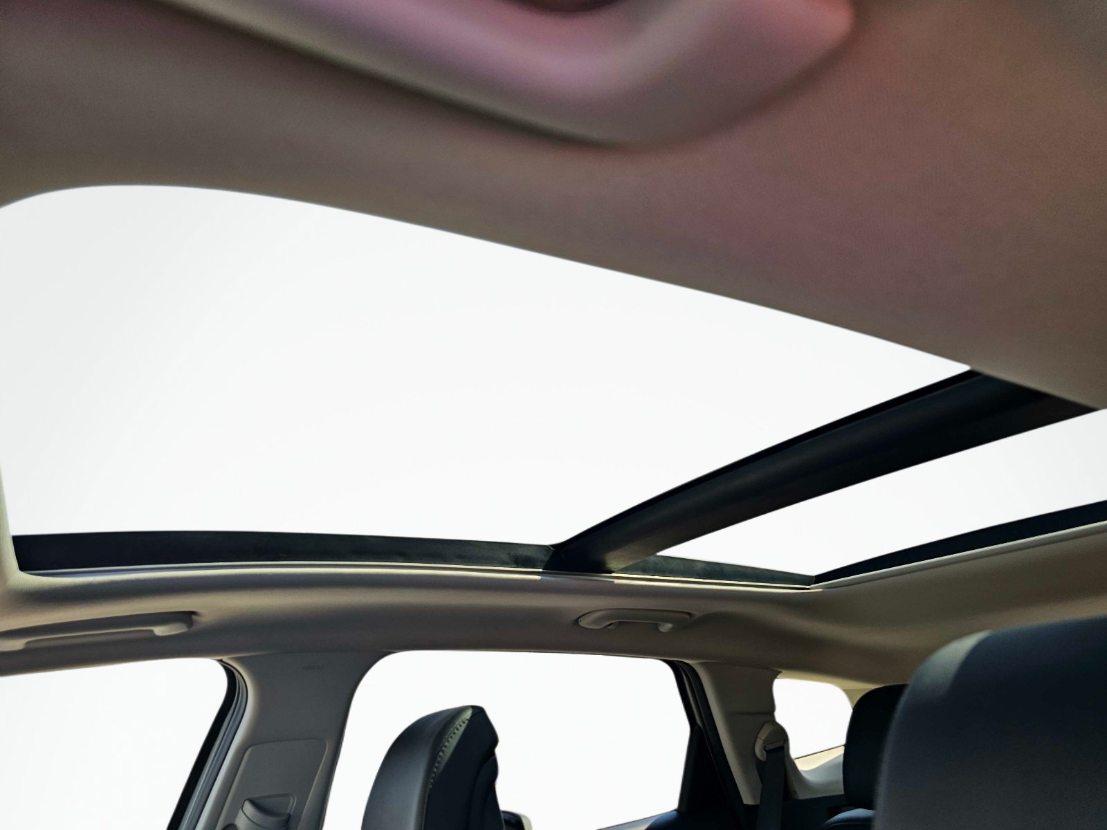 Certified 2023 Kia Sportage SX FWD image 18