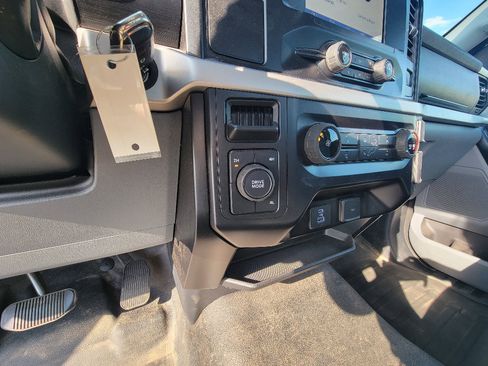 Used 2021 Ford F150 XL w/ Equipment Group 101A High AWD/4WD image 21