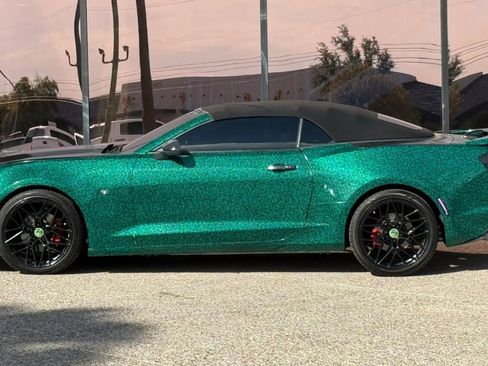 Used 2023 Chevrolet Camaro LT RWD image 4
