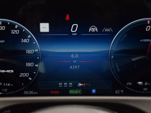 Used 2025 Mercedes-Benz E 53 AMG e 4MATIC Sedan image 25