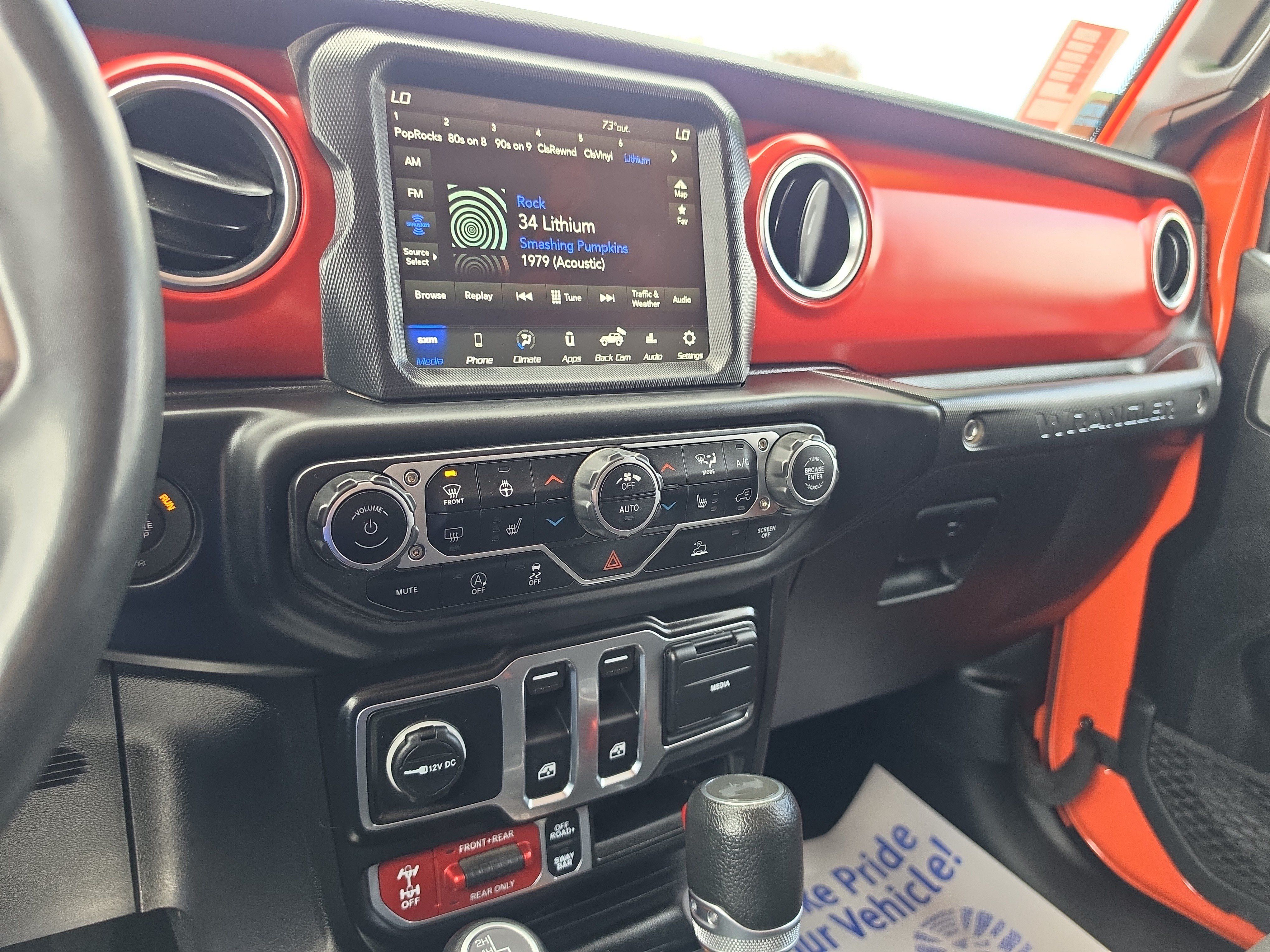 Used 2023 Jeep Wrangler Rubicon w/ Cold Weather Group AWD/4WD image 23
