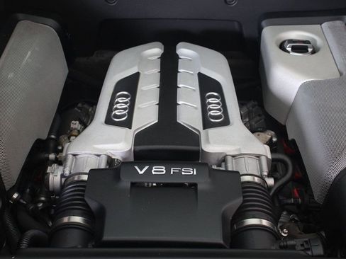 Used 2008 Audi R8 V8 image 8