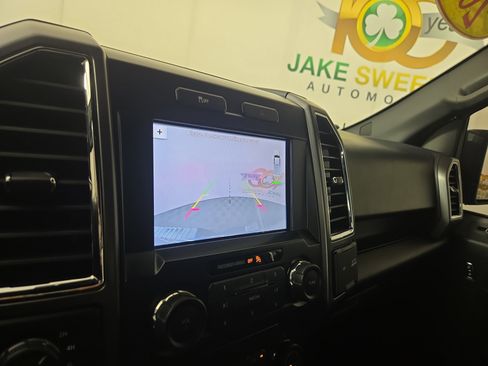 Used 2016 Ford F150 XLT w/ Equipment Group 302A Luxury image 20