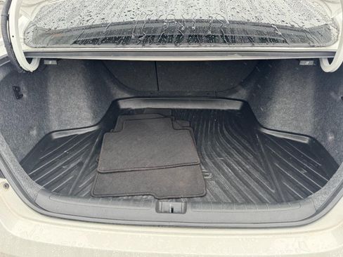 Used 2018 Honda Accord Sport image 6