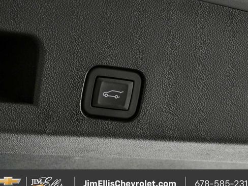 Certified 2024 Chevrolet Traverse RS FWD image 33