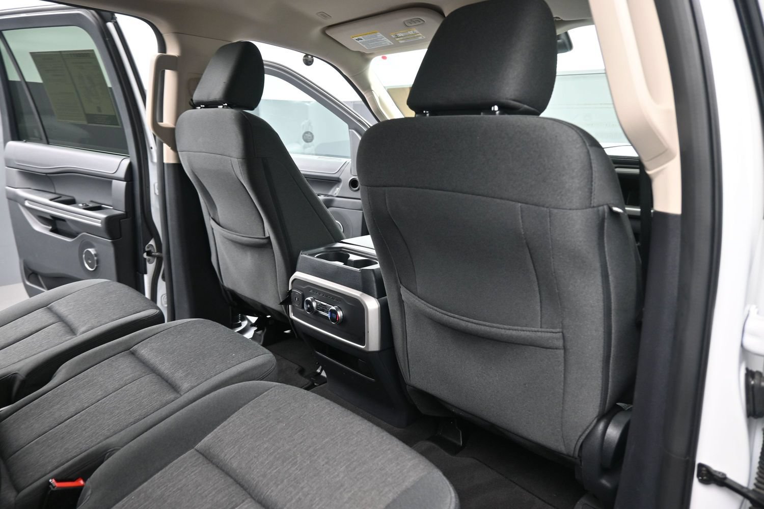 Used 2024 Ford Expedition Max XLT AWD/4WD image 29