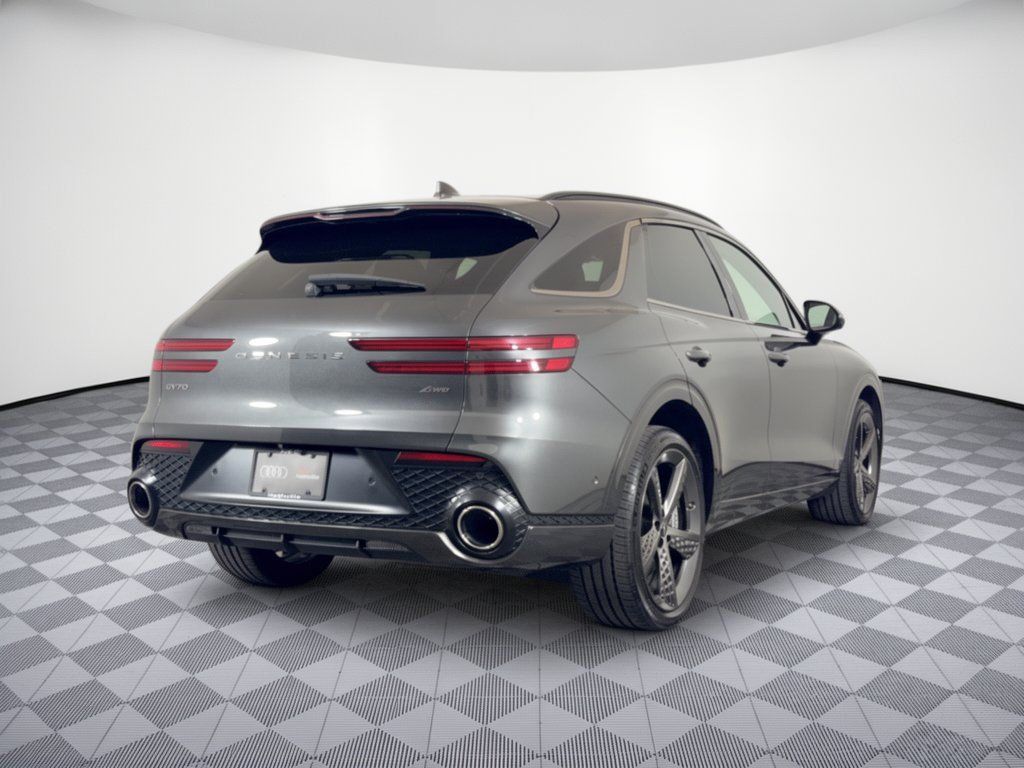 Used 2024 Genesis GV70 2.5T w/ Sport Prestige Package AWD/4WD image 9