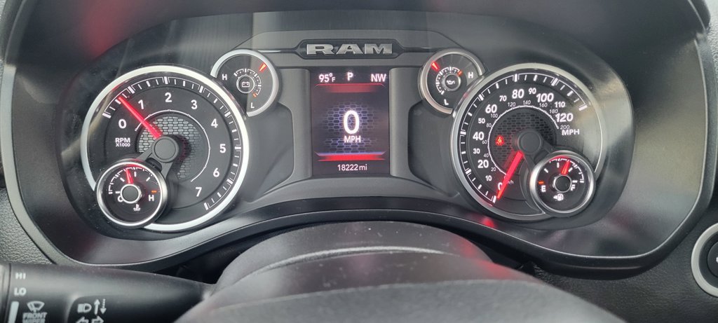 Used 2025 RAM 1500 Tradesman w/ Night Edition AWD/4WD image 16