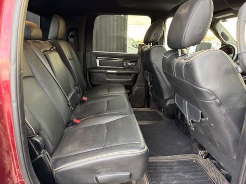 Used 2017 RAM 3500 Laramie Longhorn image 13