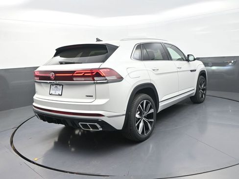 New 2026 Volkswagen Atlas Cross Sport SEL Premium R-Line AWD/4WD image 10