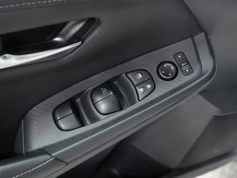 Used 2024 Nissan Sentra SV image 23