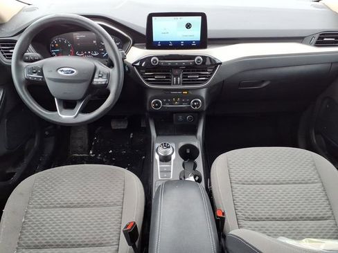 Used 2020 Ford Escape SE image 9