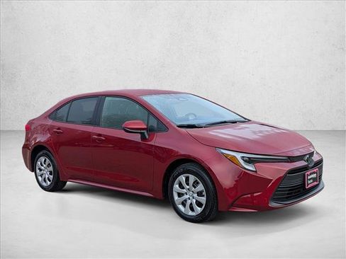 Certified 2026 Toyota Corolla LE image 3