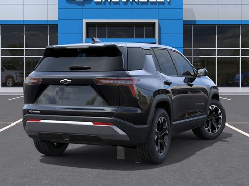 New 2026 Chevrolet Equinox LT w/ Safety and Technology Package FWD image 4