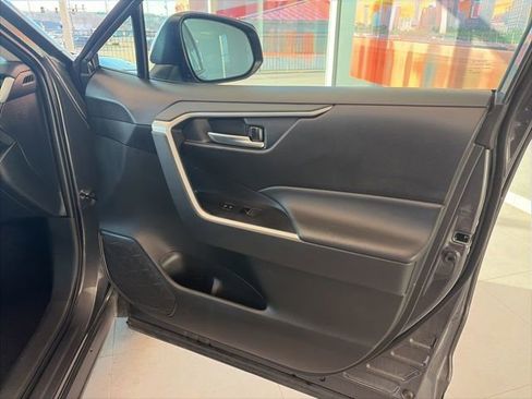 Used 2025 Toyota RAV4 XLE image 24