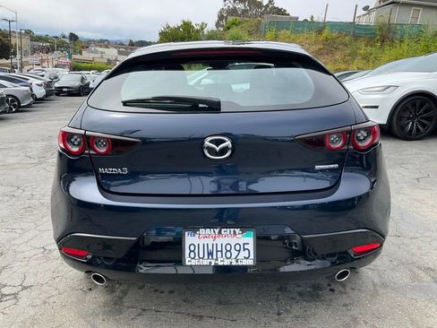 Used 2021 MAZDA MAZDA3 s FWD image 4