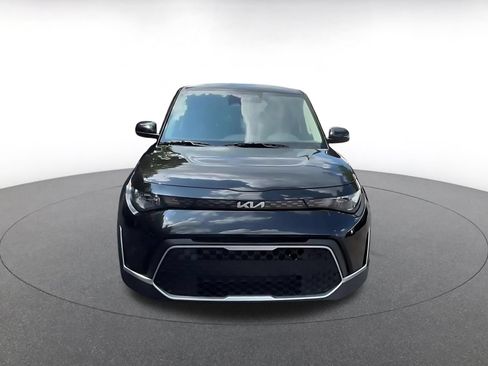Used 2025 Kia Soul LX w/ LX Technology Package FWD image 4