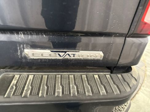Used 2022 GMC Sierra 1500 Elevation AWD/4WD image 14