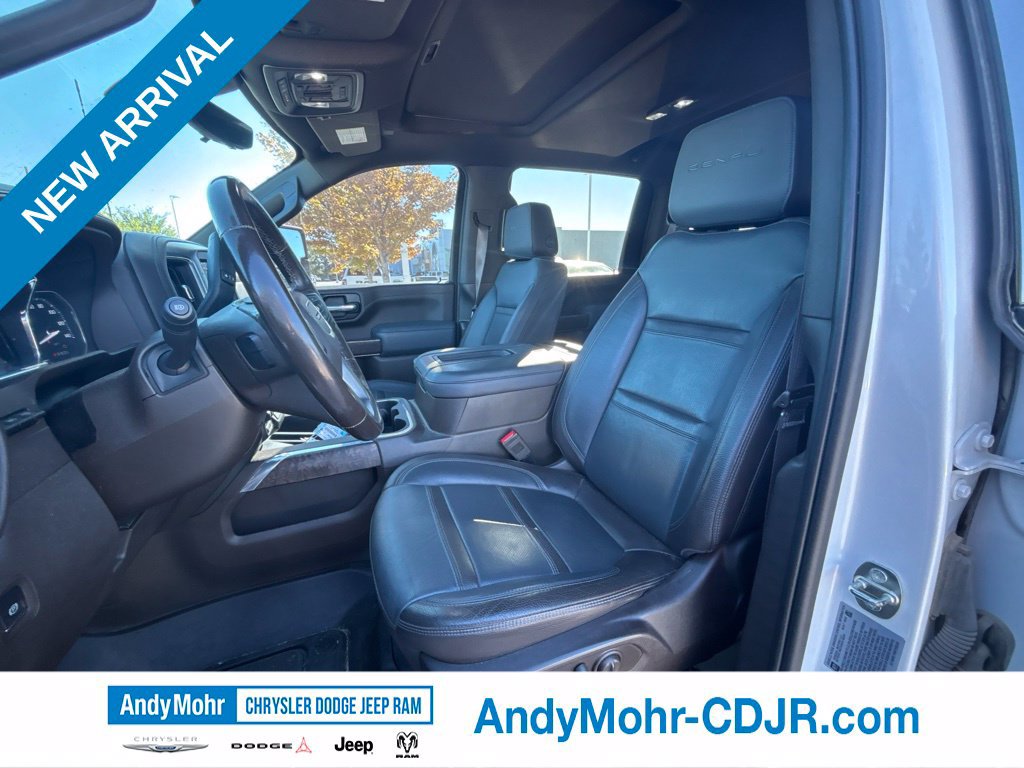 Used 2022 GMC Sierra 2500 Denali w/ Denali Ultimate Package AWD/4WD image 9