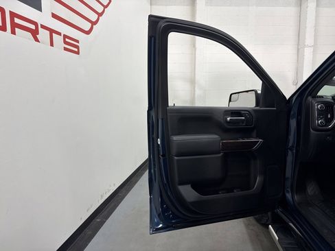 Used 2019 GMC Sierra 1500 SLE w/ SLE Value Package image 35