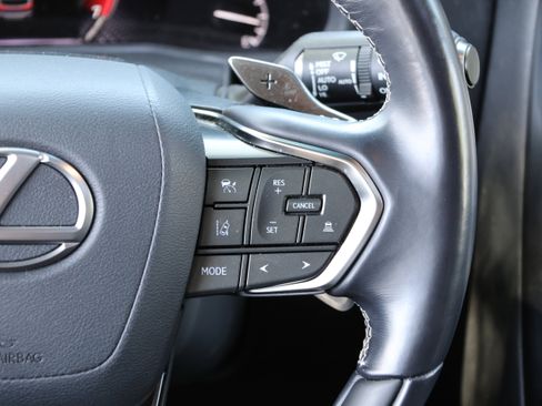 Used 2022 Lexus LX 600 4WD w/ Appearance Package image 23