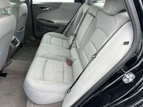 Used 2023 Chevrolet Malibu LT FWD image 11
