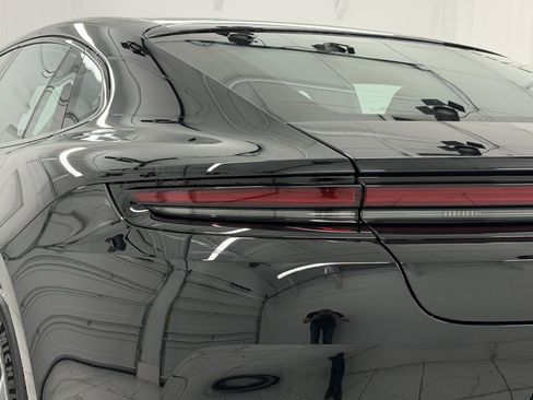 New 2026 Porsche Panamera image 18