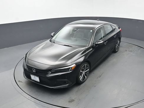 Used 2024 Honda Civic Touring image 39