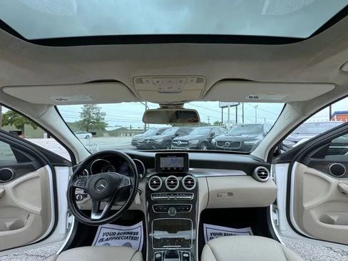 Used 2015 Mercedes-Benz C 300 4MATIC Sedan image 17