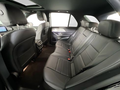 Used 2021 Mercedes-Benz GLE 350 4MATIC image 25