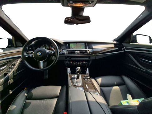 Used 2015 BMW 550i Sedan image 21