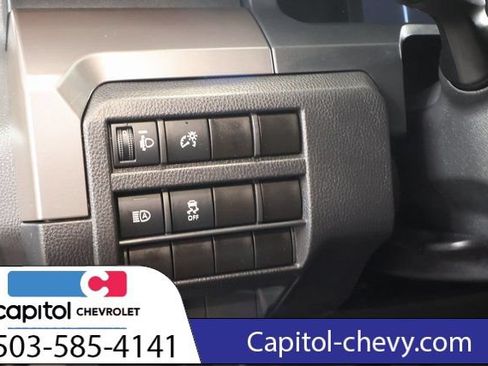 Used 2024 Toyota Tacoma SR5 AWD/4WD image 14