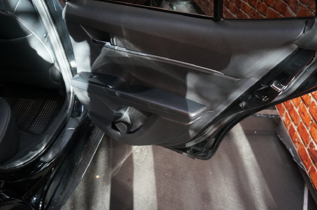 Used 2020 Toyota Camry SE FWD image 43