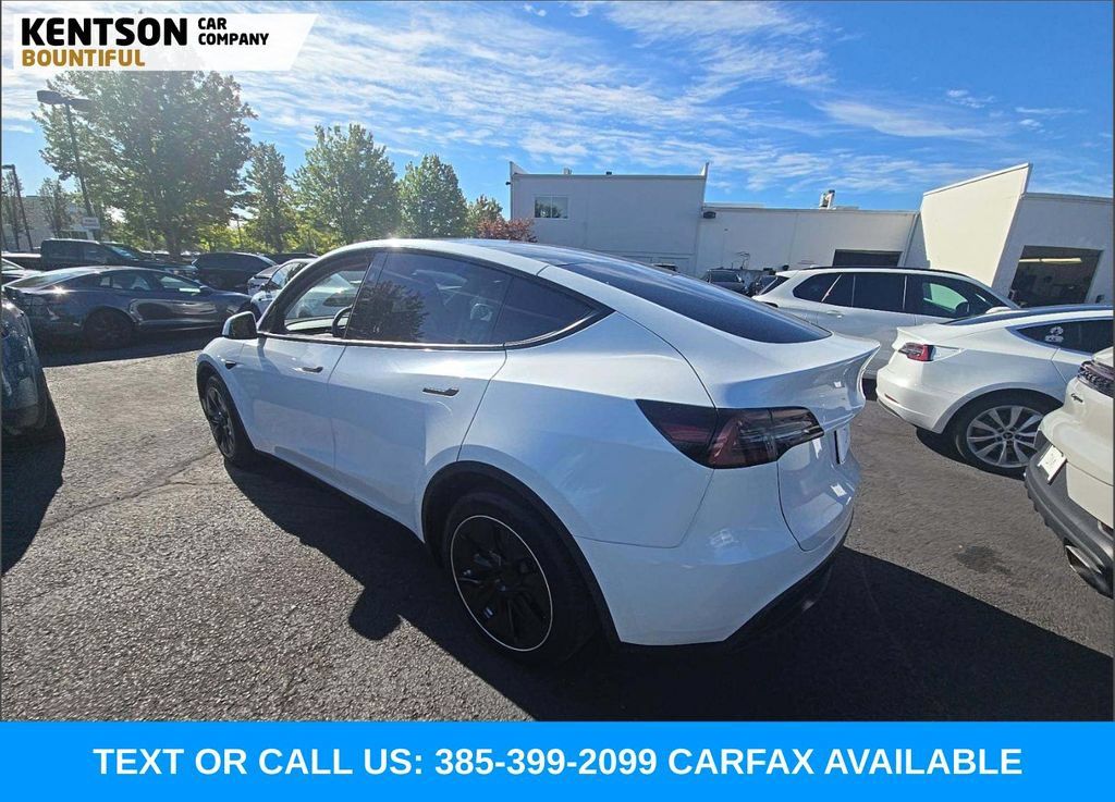 Used 2023 Tesla Model Y Long Range AWD/4WD image 6