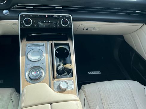 Used 2021 Genesis GV80 2.5T w/ Advanced Package 02 image 37