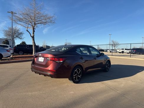 Certified 2024 Nissan Sentra SV image 5