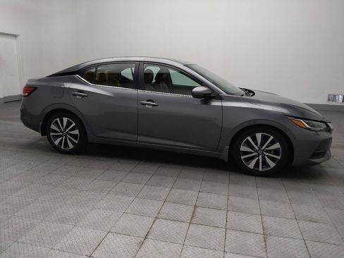 Used 2020 Nissan Sentra SV w/ SV Premium Package FWD image 11