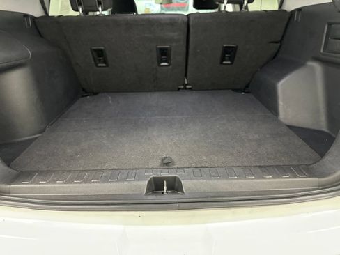 Used 2020 GMC Terrain SLE FWD image 14