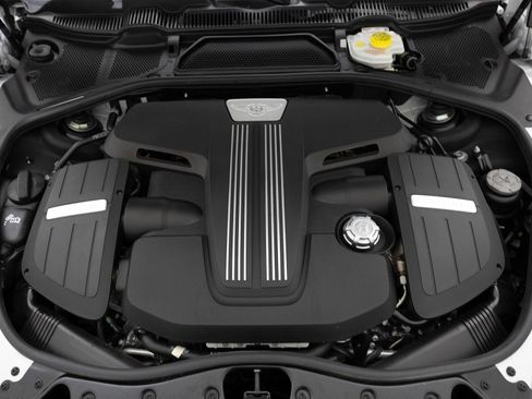 Used 2017 Bentley Flying Spur S V8 AWD/4WD image 42