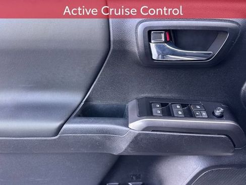 Certified 2023 Toyota Tacoma TRD Off-Road image 16