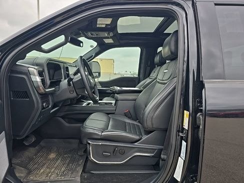 Used 2026 Ford F250 Platinum w/ FX4 Off-Road Package AWD/4WD image 11
