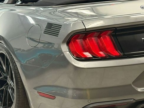 Used 2021 Ford Mustang GT Premium w/ GT Performance Package RWD image 12