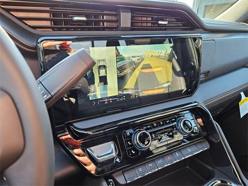 New 2026 GMC Sierra 2500 AT4 image 27