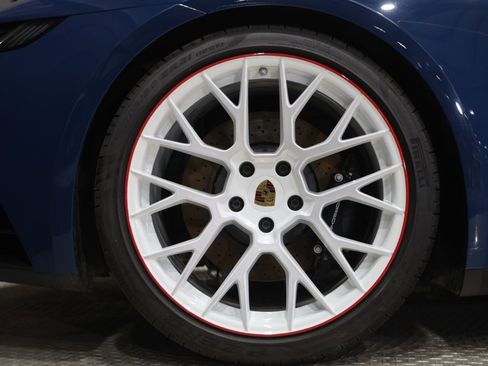 Used 2023 Porsche 911 Carrera GTS w/ Premium Package image 26